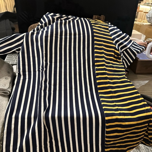 Fine Cotton Striped Black and Yellow T-Shirt - Picture 9 of 10